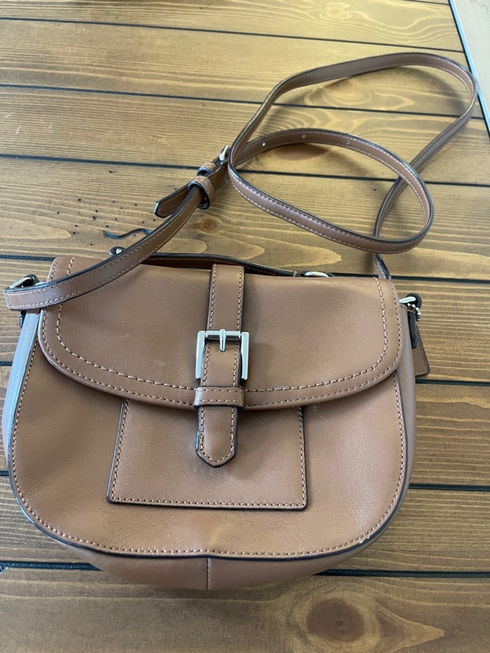 Coach vintage brown crossbody bag with silver detail